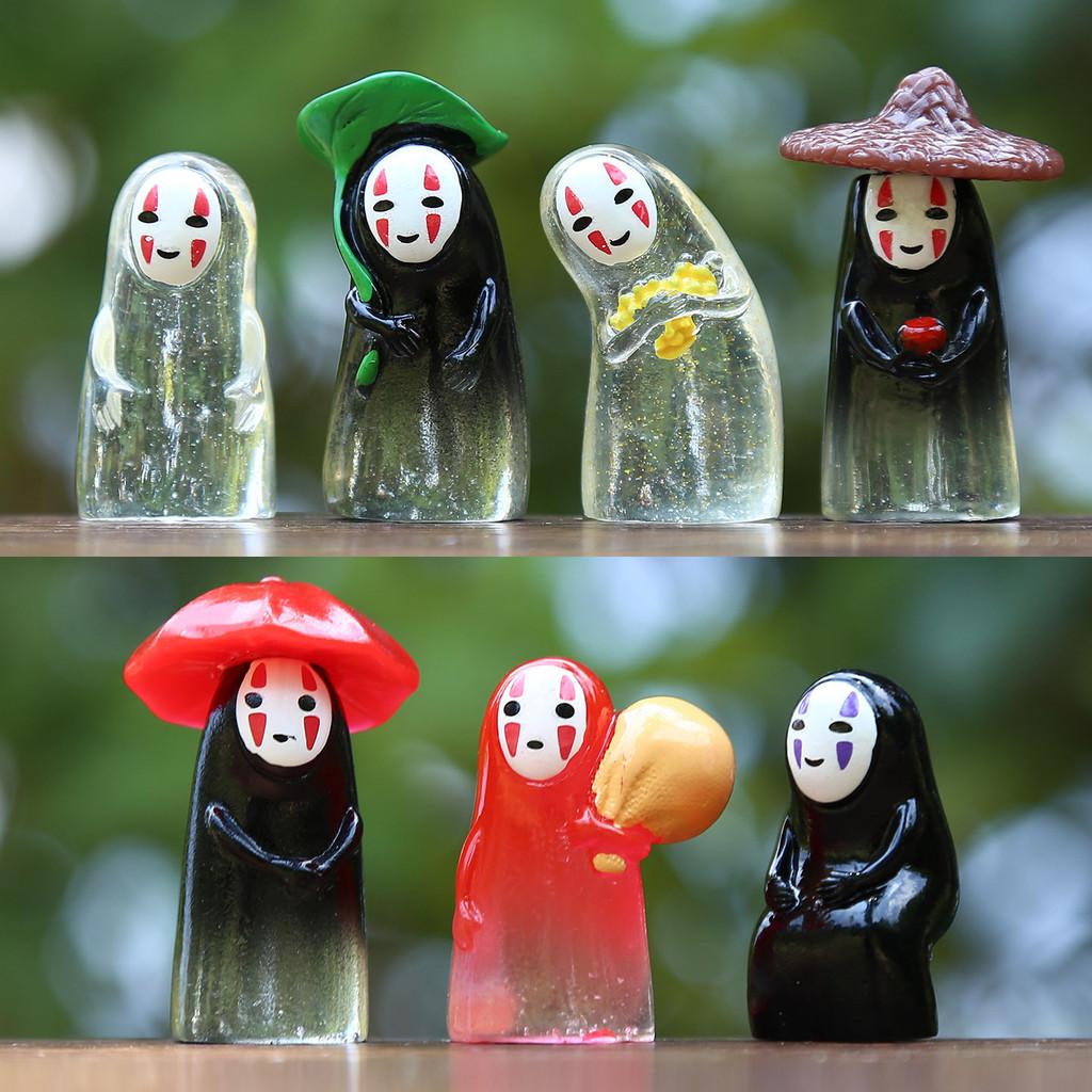 No Face Man Holding Umbrella Sitting Posture Hat Mini Model Desktop Ornament For Family Fun