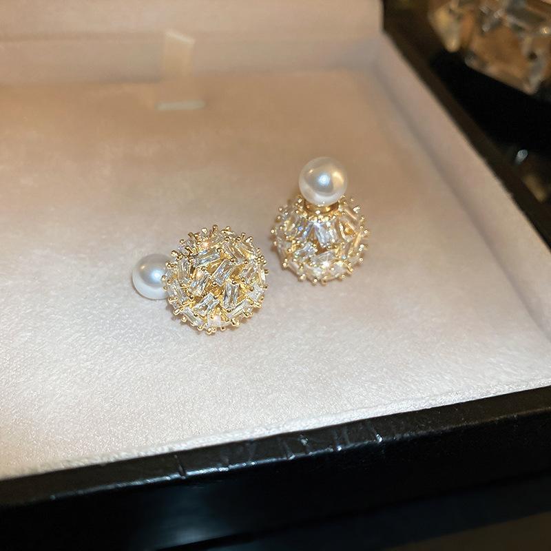 Medieval Vintage Silver Needle Earrings, Temperament Light Luxury Court Style Pearl Earrings Versatile High-end Retro Earrings