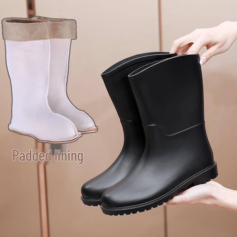 Fashionable Women's Non-slip Mid-calf Waterproof Rubber Rain Boots