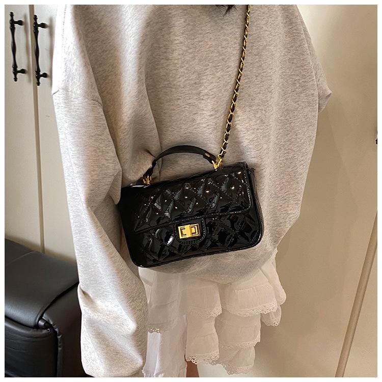 2025 Little Xiangfeng Argyle Chain Luxury Square Handbag - Women's Single Shoulder Crossbody Bag