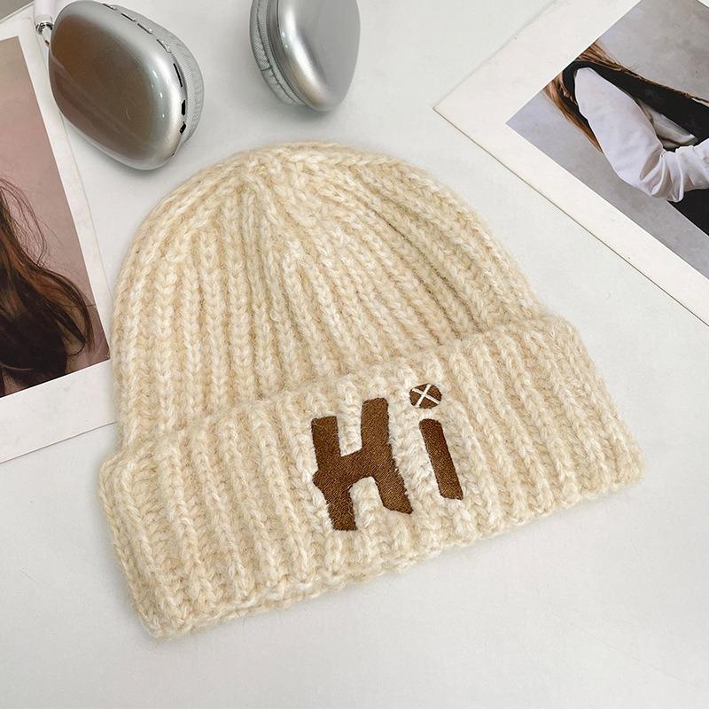 Letter knitted hat women's autumn and winter big head circumference thickened warm ear protection cold hat student outdoor versatile wool hat