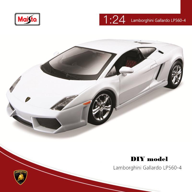 Maisto 1:24 Modified 1993 Chevrolet 454 SS Pick-up Assembled simulation alloy car model crafts decoration collection toy tool