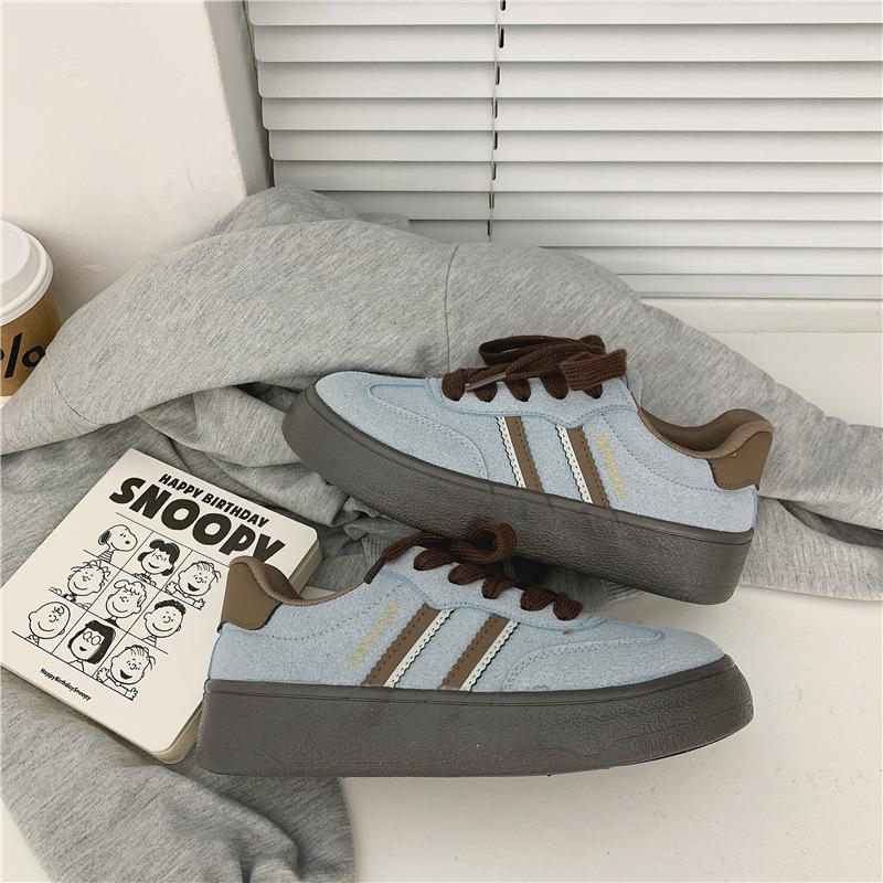 

Retro niche German training shoes women s models 2025 summer new breathable casual board shoes sports lightweight 40 розовый