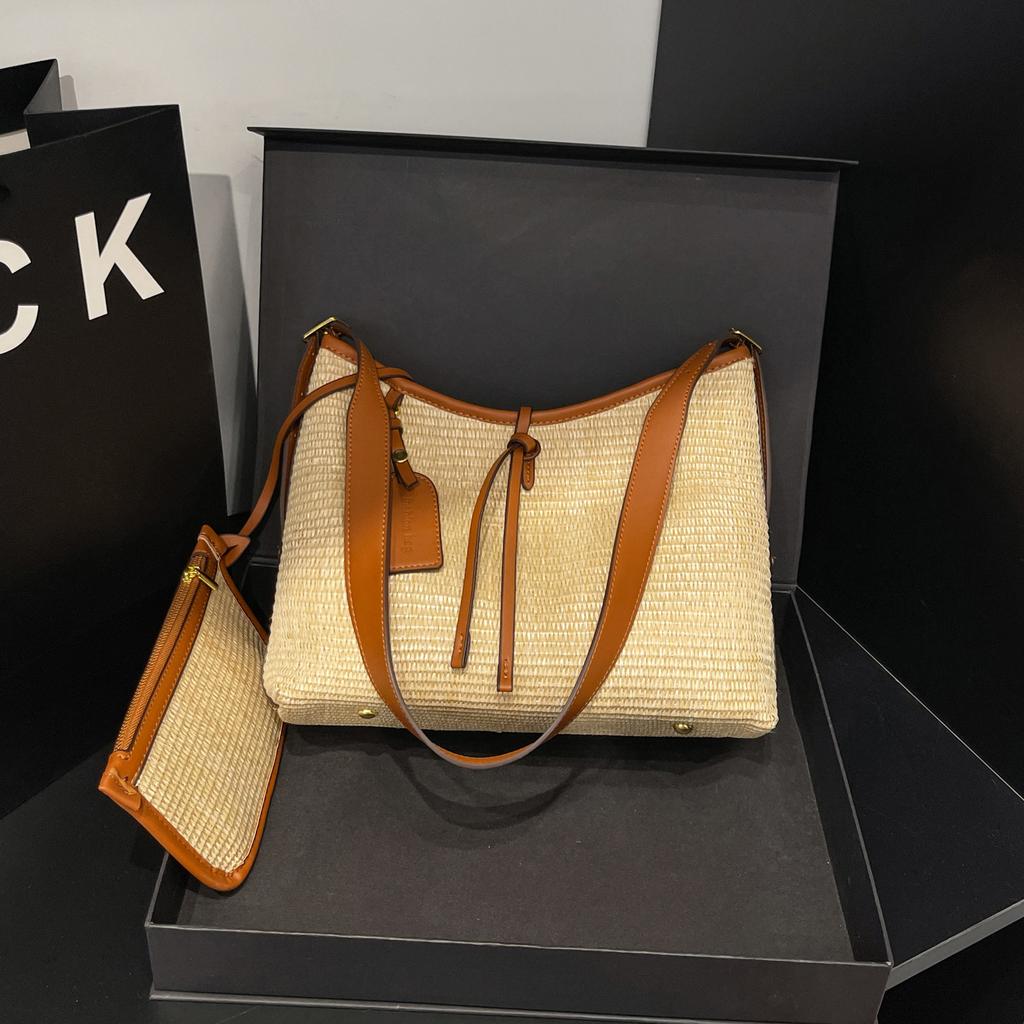 Borsa intrecciata da sottoascellare da donna nuova alla moda casual a contrasto di colore a righe tote bag crossbody versatile borsa a tracolla
