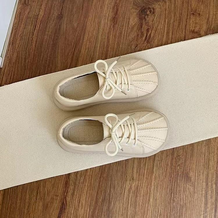 

Super comfortable small black shoes women s soft soles are not tired feet black work shoes kitchen special non-slip shoes autumn commuter shoes 40