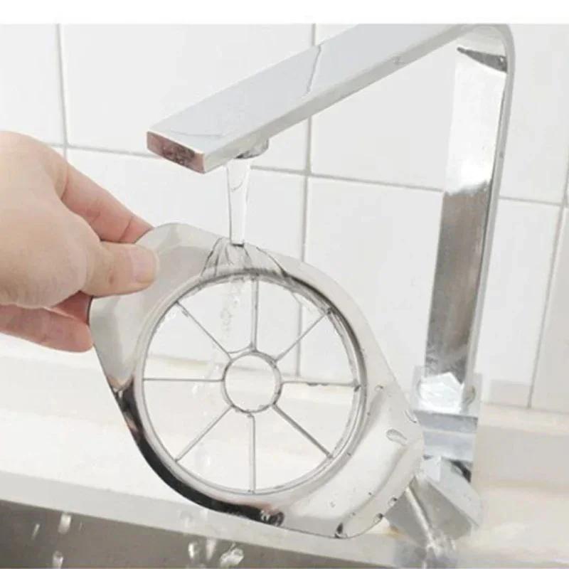 Kitchen Gadgets Stainle Steel Apple Cutter with Comfort Handle Fruit Divider Slicer Tool for Quick Cutting of Apples Other Fruit