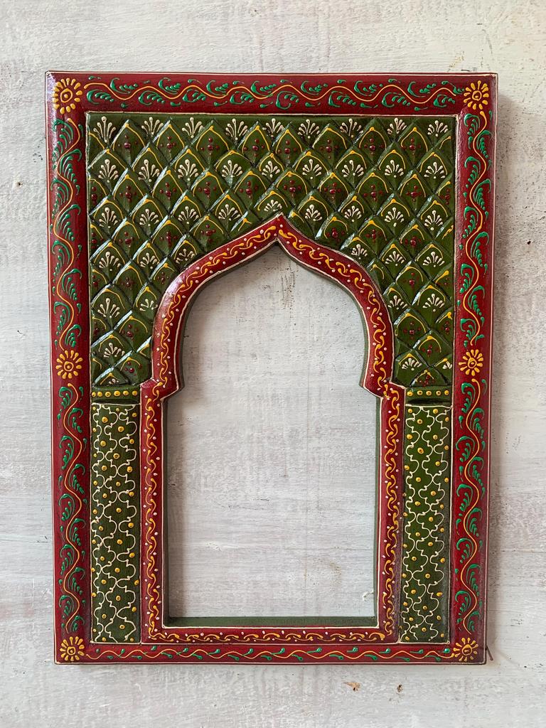 Handbemalter Jharokha-Holzrahmen: Indische Wandbehangdekoration