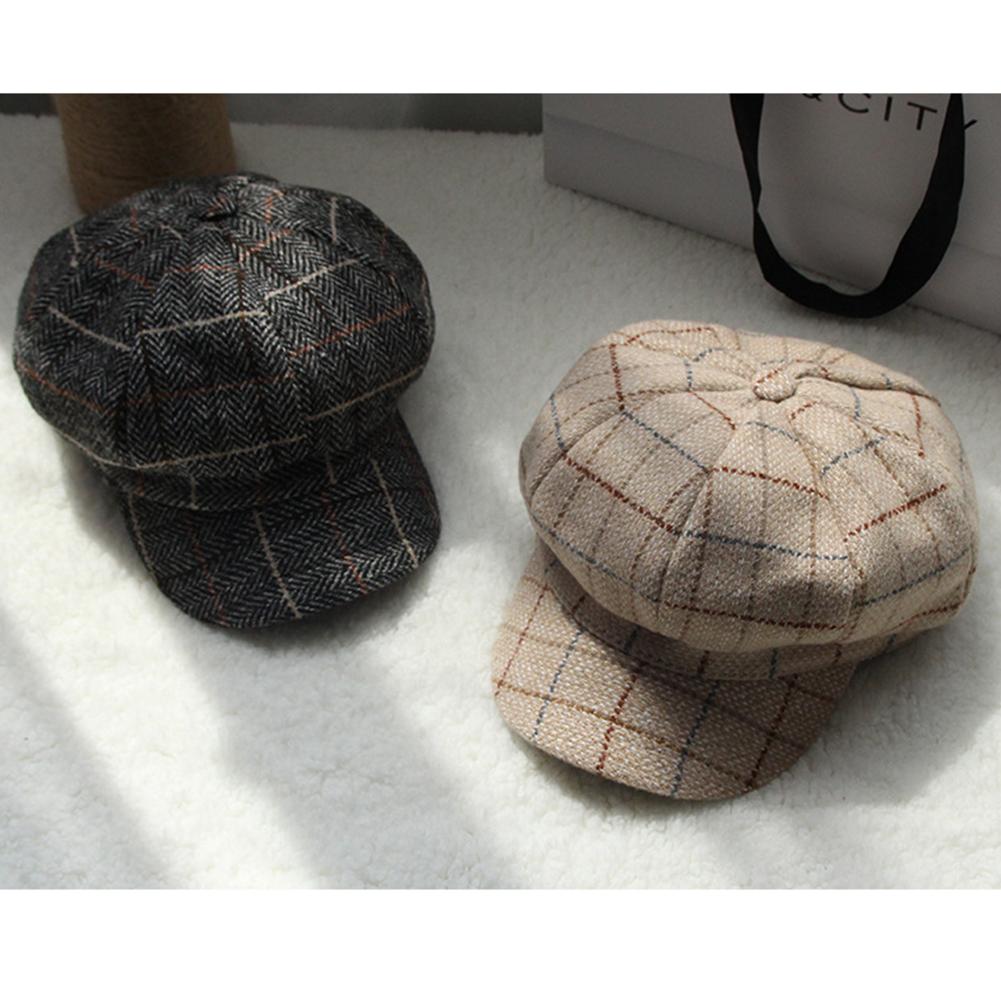 Women All Match Plaid Short Brim Beret for Autumn Winter Wear
