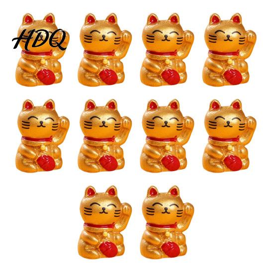Mini Beckoning Cat Statue 10PCS Lucky Figurines Resin for Game Night Ornaments Prosperity Figurine Mahjong Table Desktop Display Good Luck