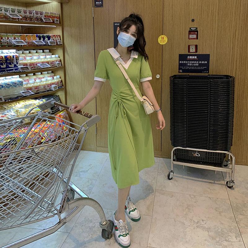

2023 Spring/Summer Plus Size Slimming V-Neck Waist-Cinched Pleated Short-Sleeve Dress L