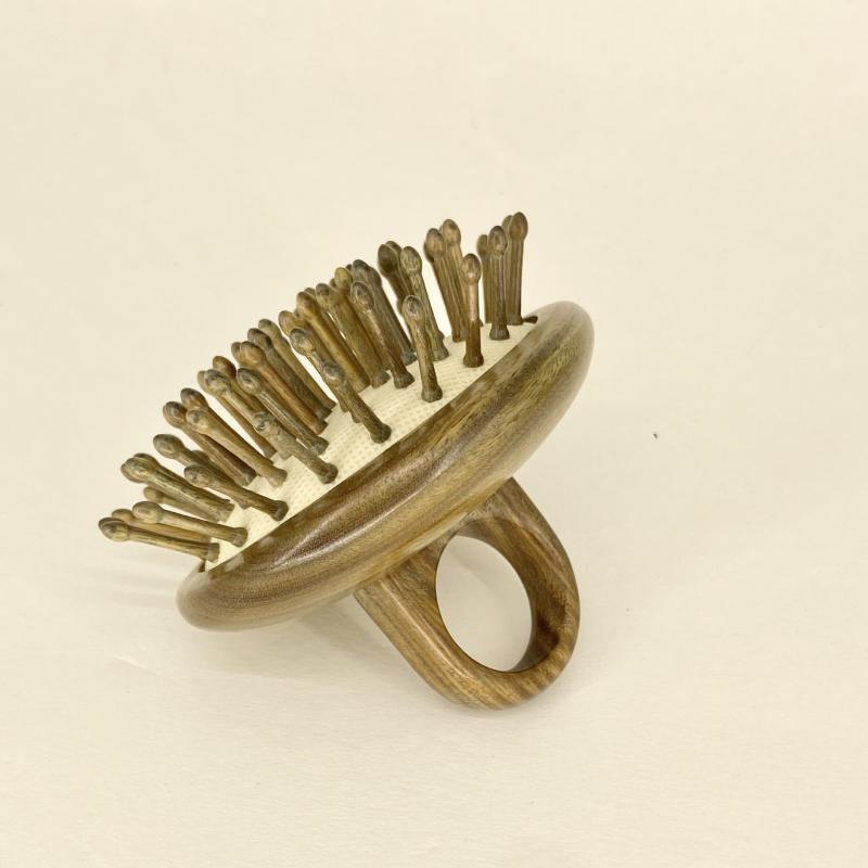 Green Sandalwood Airbag Massage Comb