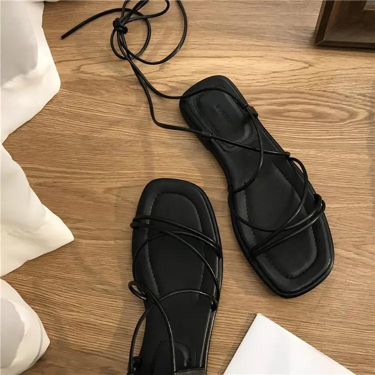 Fashion 2025Slippers Women Sandals Narrow Vintage Square Toe Flat Cross Strap Thong Sandals V Shape Design Shoes Women Plus Size43