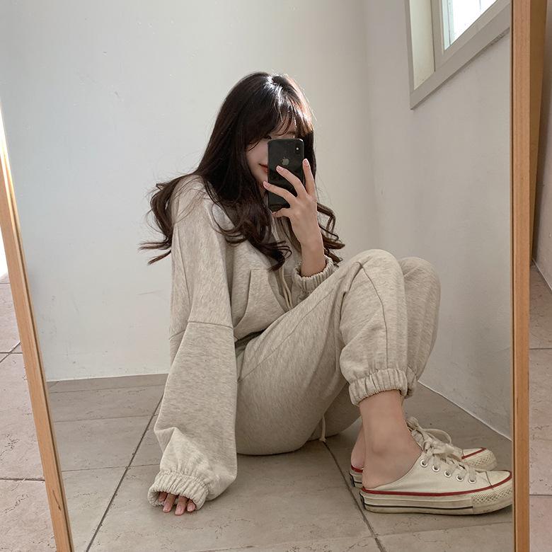 Korean Chic Long-Sleeve Hooded Sweatshirt + High-Waisted Jogger Pants Set