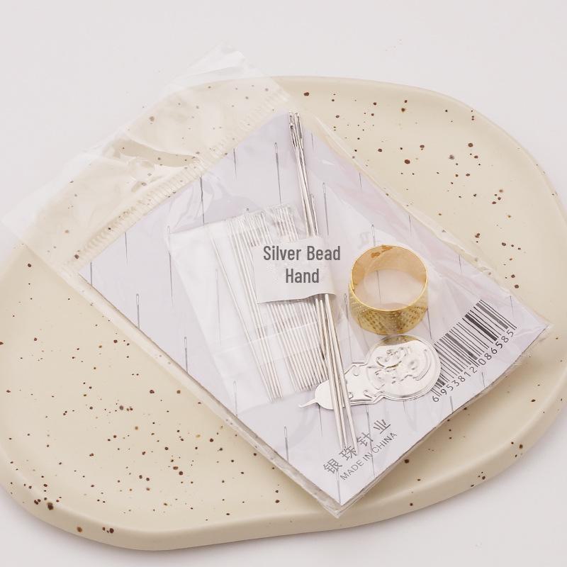 Compact Sewing Kit: Portable Needle and Thread Set for Dormitory and Handmade Projects