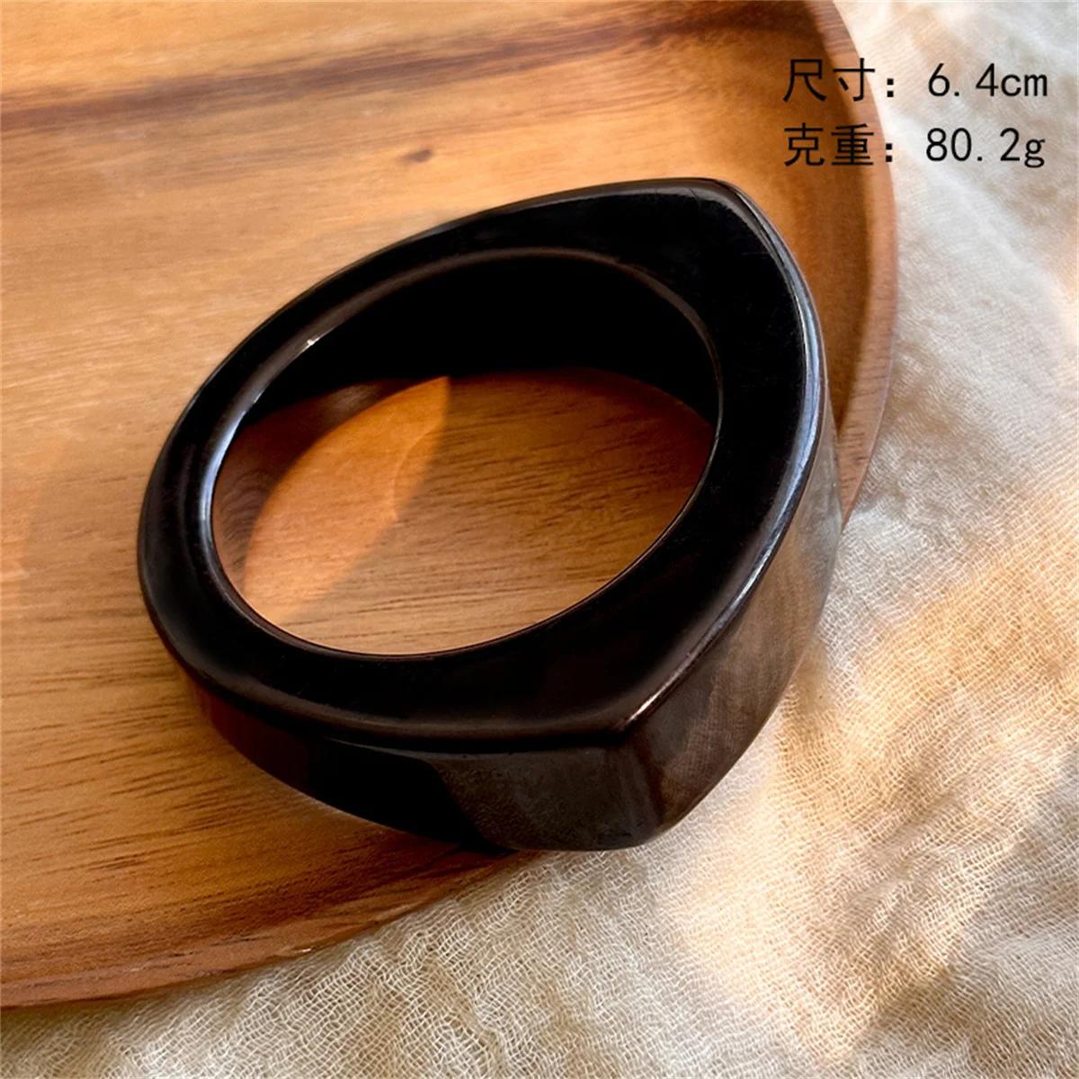 

Vintage Black Series Fashion Blurred Geometric Irregular Resin Bracelet New Design Chunky Charms Bangles Jewelry for Trend Women