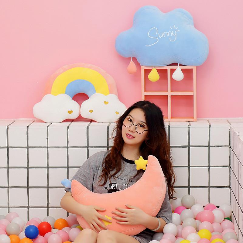 Nordisches Regenbogen-Wolken-Stern-Plüschkissen für Mädchenzimmer-Dekoration