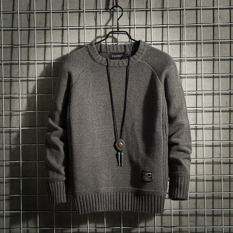 Men's Retro Korean Style Knit Pullover: Warm, Thickened, Round Neck, Long Sleeve for Autumn and Winter.