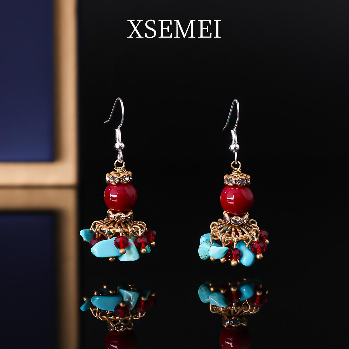 

Medieval Vintage Retro Light Luxury Elegant Personality Design Crystal Gravel Necklace Bracelet Earrings Set