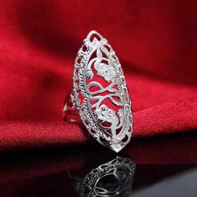 925 Silver-Plated Retro Hollow British-Style Ring with Classical Carved Design, 4cm Long