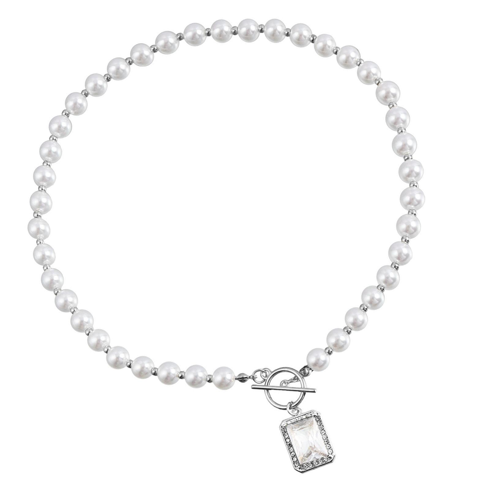 Pearl Necklace Imitation Pearl Pendant Necklace All Matching Elegant Fake Pearl Necklace Stylish Women Necklace for Daily Party Camping