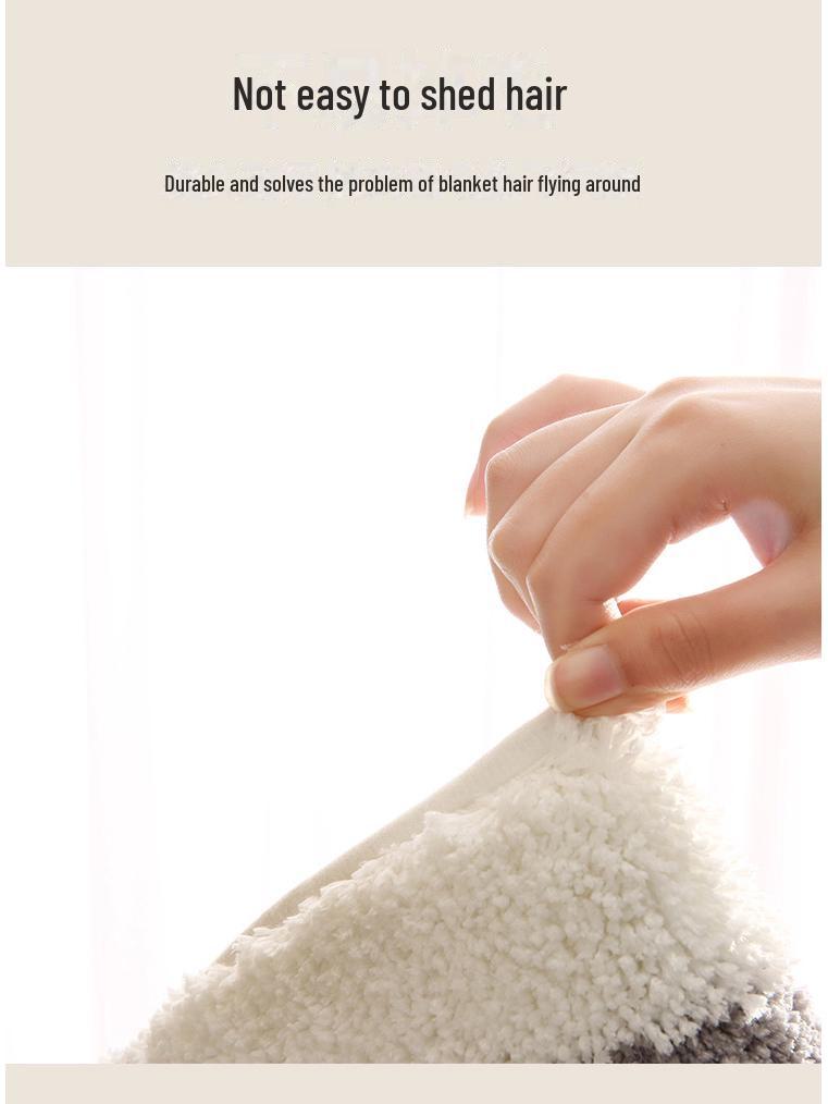 Liten Daisy Halkfri Badrumsmatta - Absorberande Golvmatta för Badrum eller Toalett