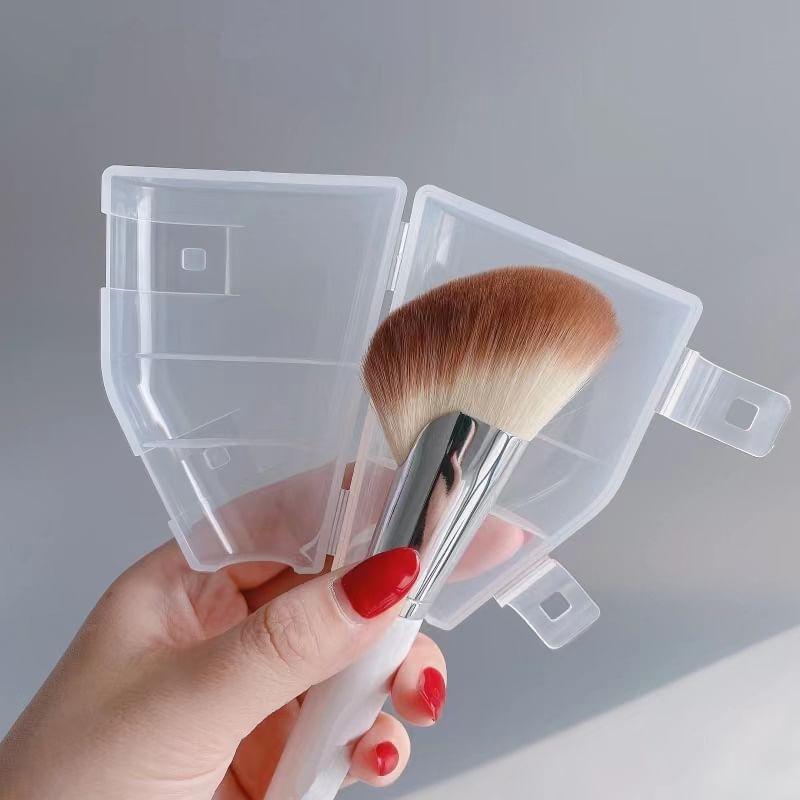 Buttermilk - Contour Brush