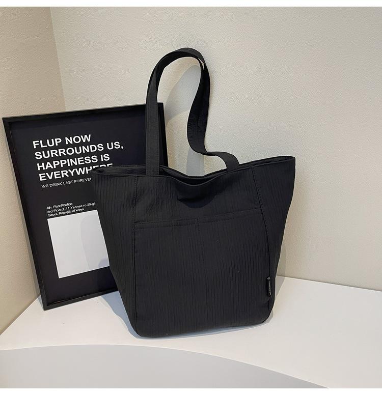 

Canvas bag Lazy wind bag Women s large-capacity new versatile shoulder college student tote bag чёрный