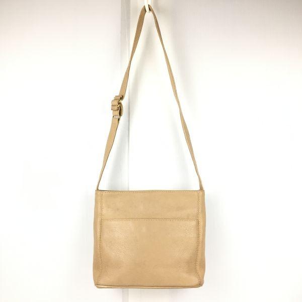 

COACH Leather Shoulder Bag Beige 3 Large Pockets 3 Compartments(USED)