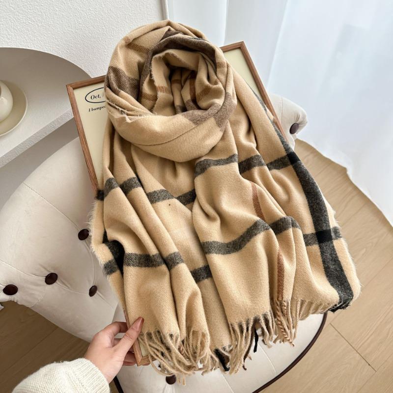 Autumn and winter double-sided color matching plaid fringed scarf, simple and versatile warm scarf for men and women, birthday gift