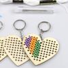 Kit fai da te per portachiavi con ciondolo a forma di cuore in legno con ricamo a punto croce, 5 pezzi