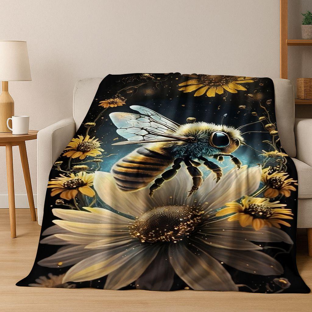 Cute Cartoon Bee HoneyBee Insect Art Flannel Blanket,Cozy Soft Throw Blanket for Home Bedroom Bed Sofa Picnic Cover Gift Kids