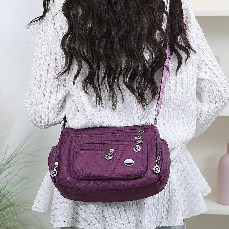 Women's Large Capacity Fashionable Oxford Cloth Crossbody Shoulder Bag.