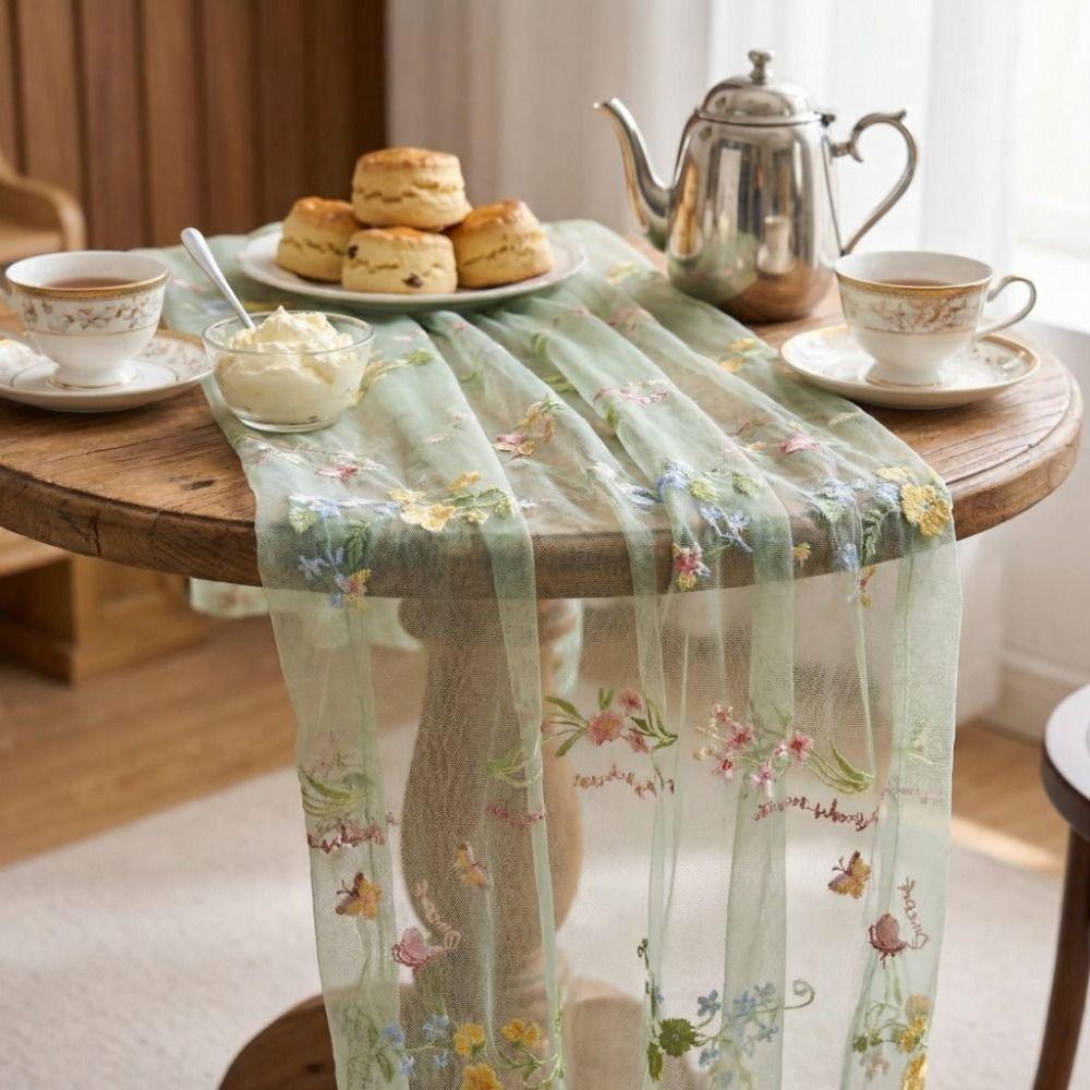 French Vintage Embroidered Floral Table Runner Romantic Semi-Transparent Wrinkled Table Runner Fresh Color Dining Table Decor