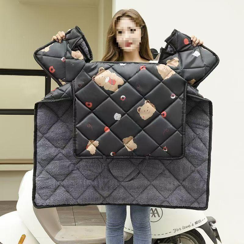 Windproof and Waterproof Winter Quilt for Yadea Aima Electric Vehicles: Thickened, Velvet-Lined Protection for Electric Bikes and Motorcycles.