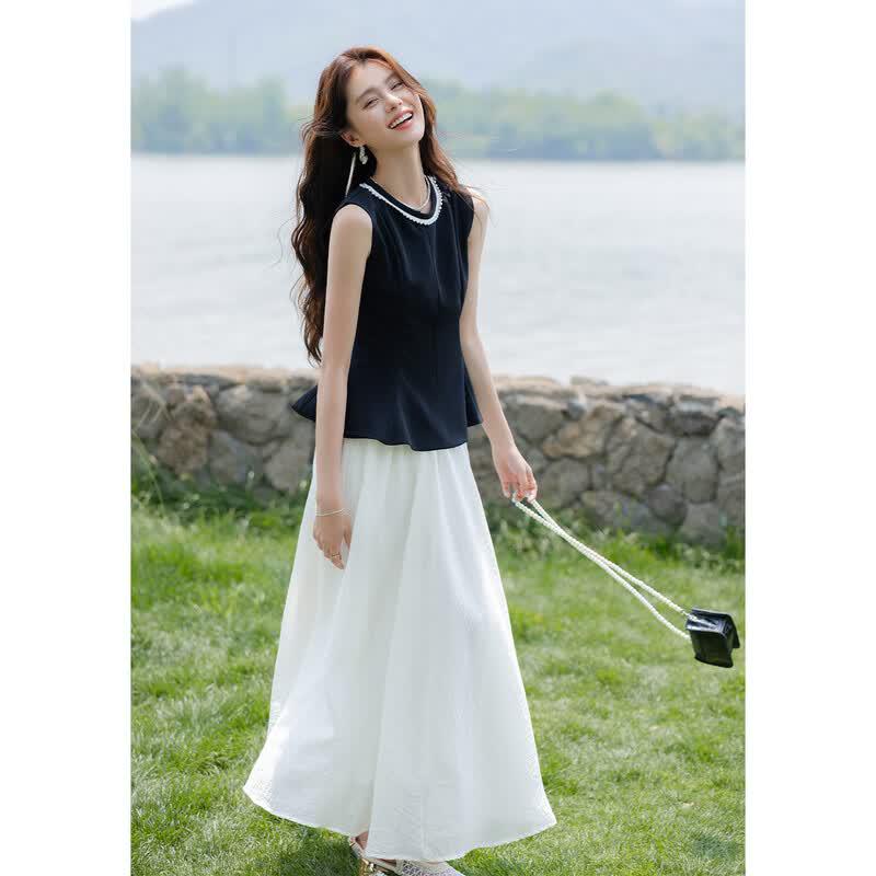 Mocana Women s Ruffled Sleeveless Top and Skirt Set L