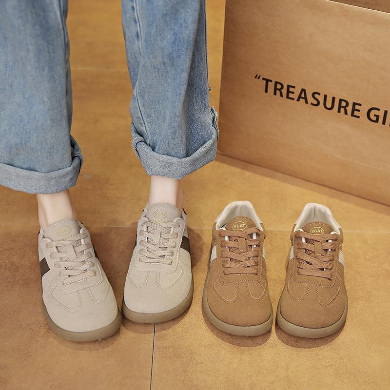 Women's flat bottom new design sense casual sports women's shoes student soft sole