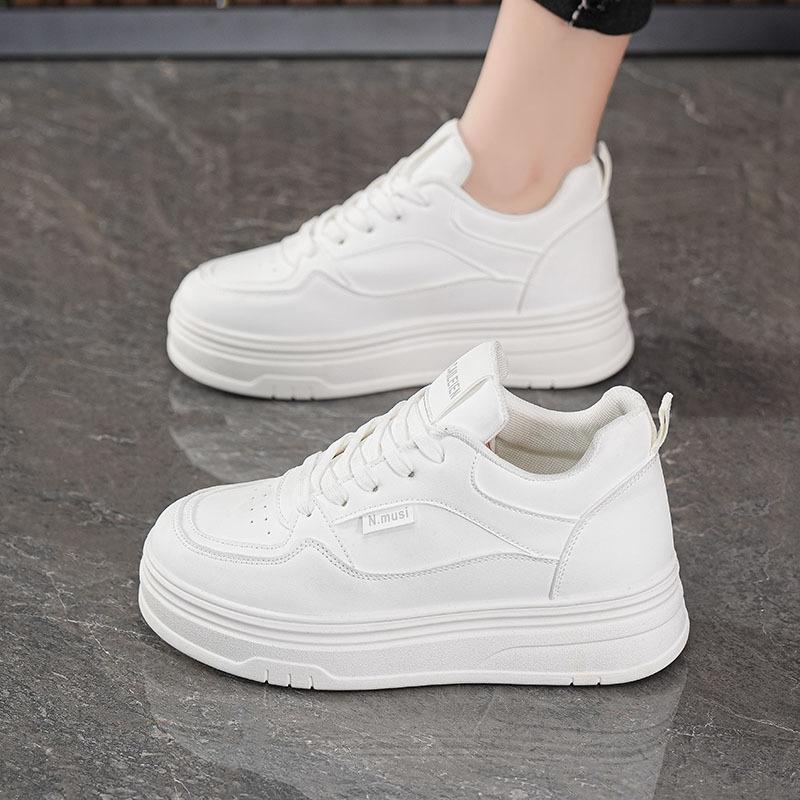 Muffin thick-soled heightening sports shoes casual board shoes women's 2026 autumn new versatile dad shoes
