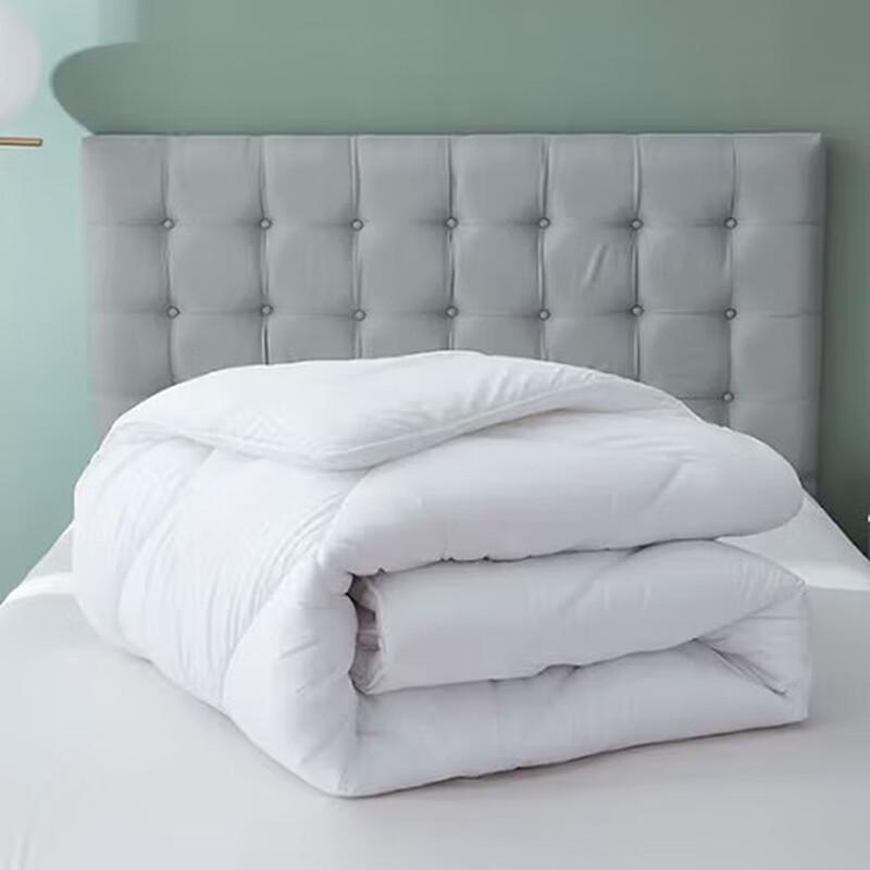 MENGJIE Cloud-Feel All-Season Antibacterial Quilt