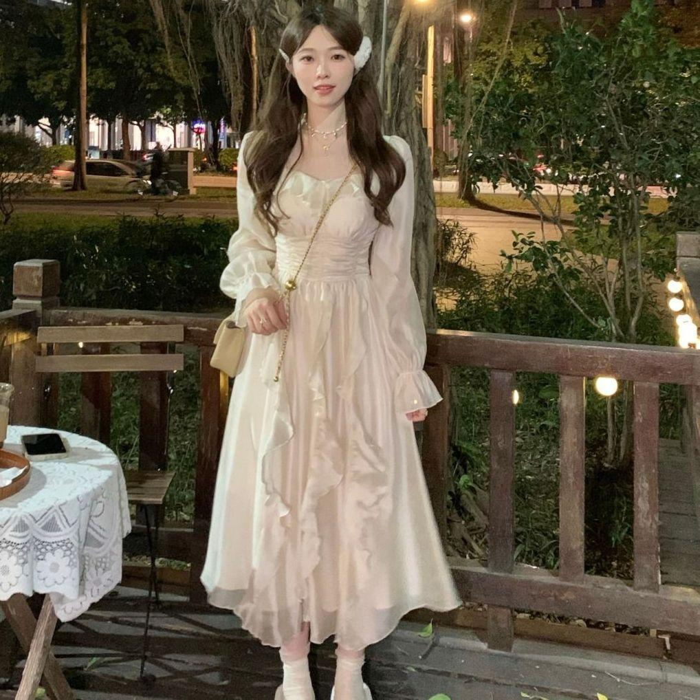 Retro Mori versatile age-reducing fashion gentle wind long-sleeved dress autumn new waist and thin
