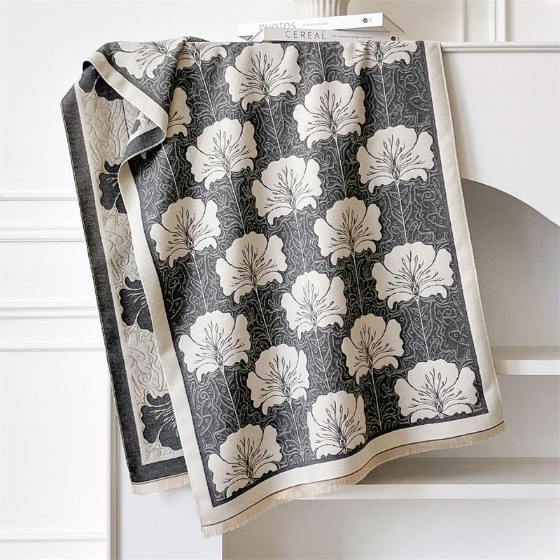 Luxury Winter Cashmere Scarf Women Floral Print Shawl Wrap Soft Pareo Elegant Poncho Femal Thick Warm Blanket Echarpe Pashmina