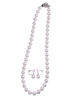 Hanadama Shell Pearl 9mm Earrings and Pierced Earrings Set Made In Japan 16 Inch Cream High-quality Necklace, (Aurora & Earrings)