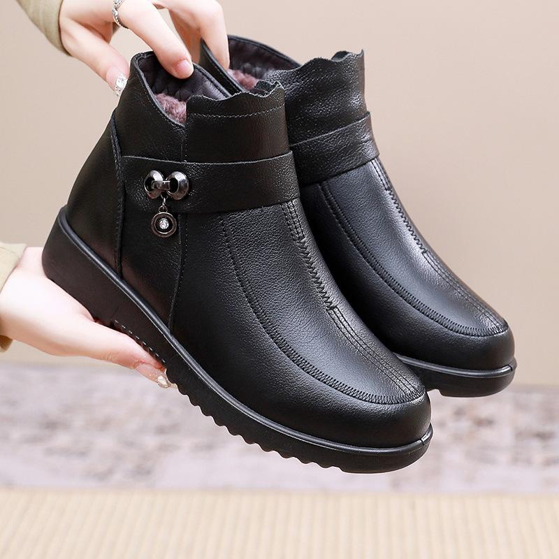 New Cotton Shoes with Thickened Fleece Soft Soles and Leather Boots for The Elderly