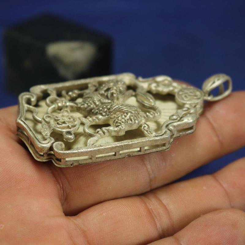 Chinese Old Tibet Silver Hollow Out Carved Kylin Lucky Amulet Necklace Pendants