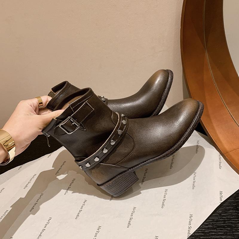 

Two Wear Removable Buckle Cowhide Chelsea Boots 2025 Autumn and Winter Thick Medium Heel Round Head V-Rivet Boots Women 40