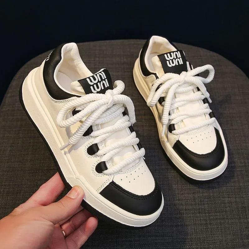 White Casual Sport Sneakers for Women Spring Autumn New Designer Board Luxury Shoes Female Fashion Solid Color  Mujer