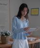 DEHEVE V-Neck Flare Shirring Knit [Sky Blue]