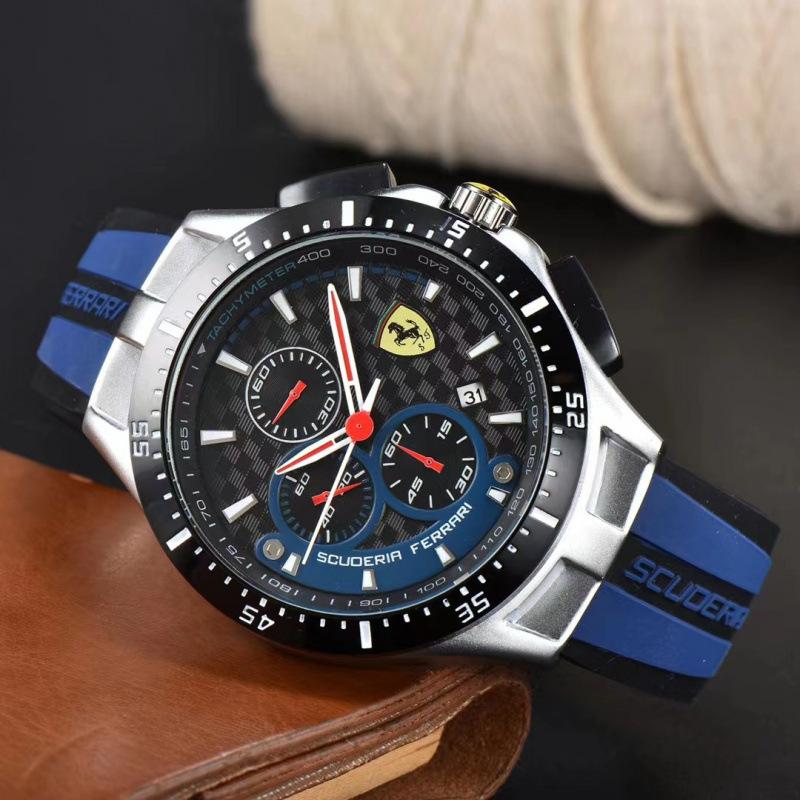 

Мужские часы с шестистрелочным полнофункциональным хронографом и резиновым ремешком