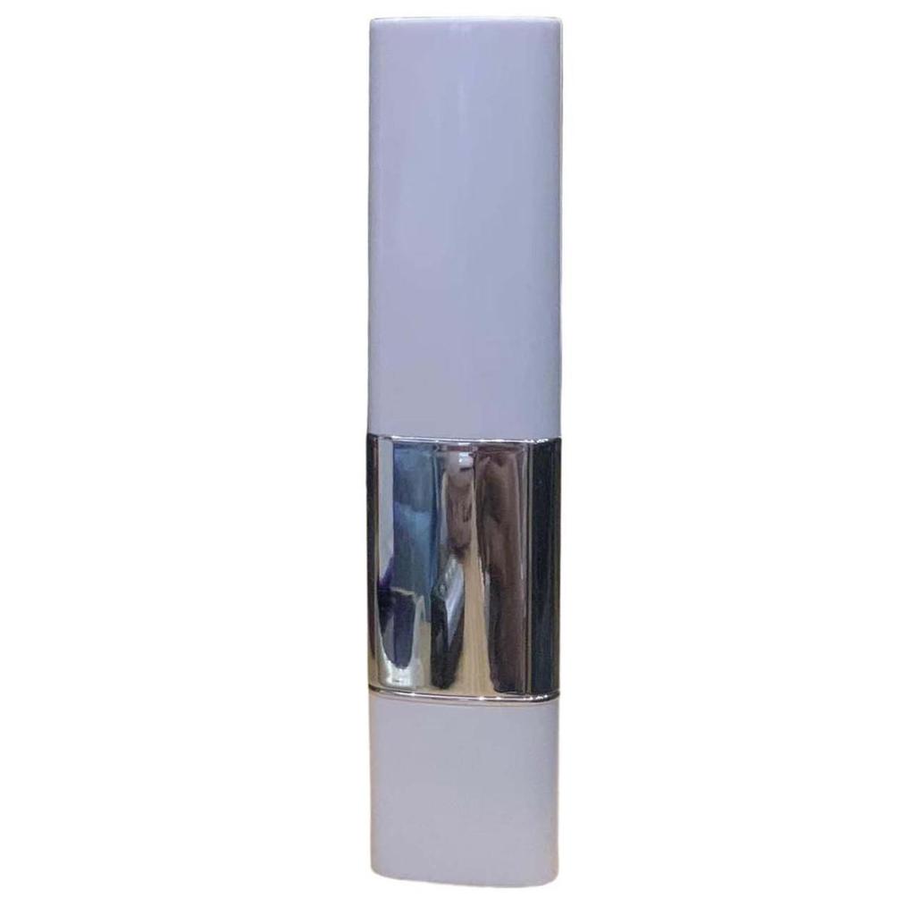 Kakashow Double-Ended Foundation Stick: Lightweight, Moisturizing, Non-Caking Formula for a Clear, Effortless Finish.