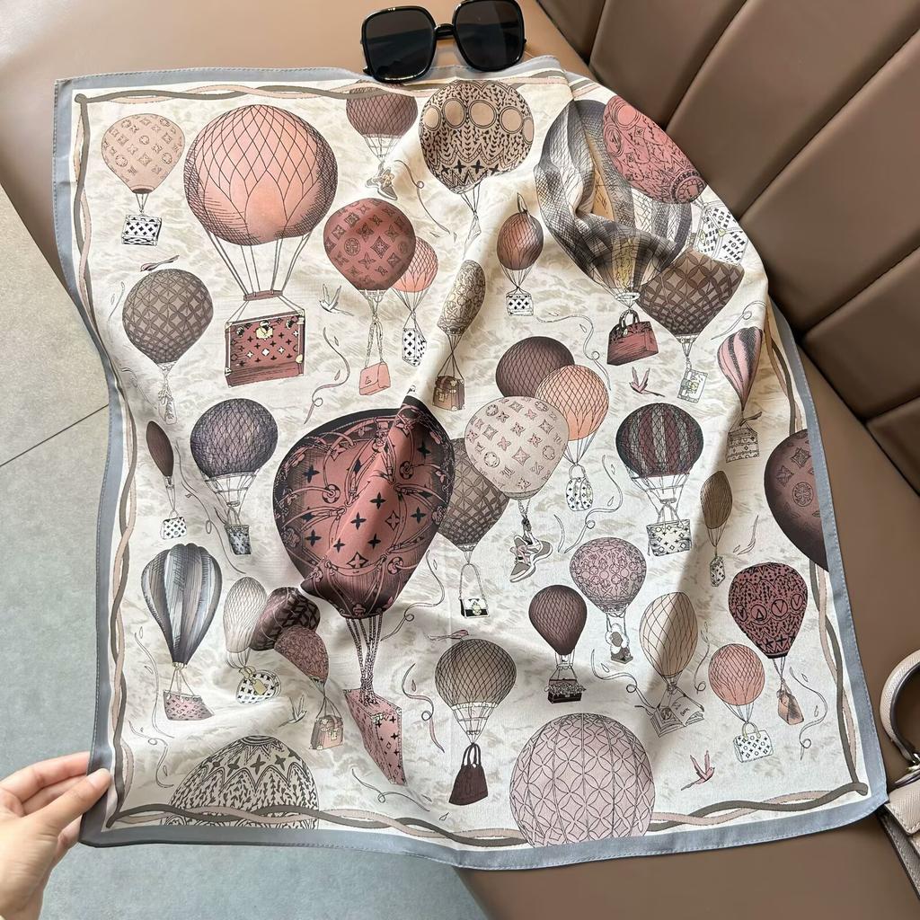 Retro Old Money Wind Silk Double Crepe Silk Scarf Women's Spring and Summer Senior Sense Versatile 100% Mulberry Silk Square Scarf Thin Scarf