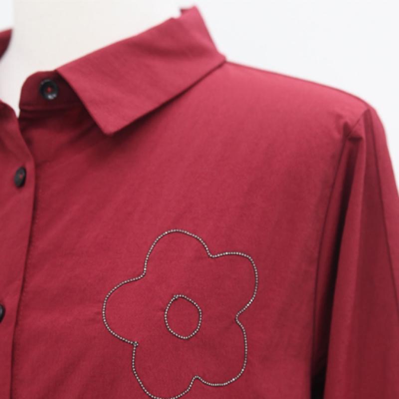 Shiz Madam Flower Chain Embroidery Blouse T57386
